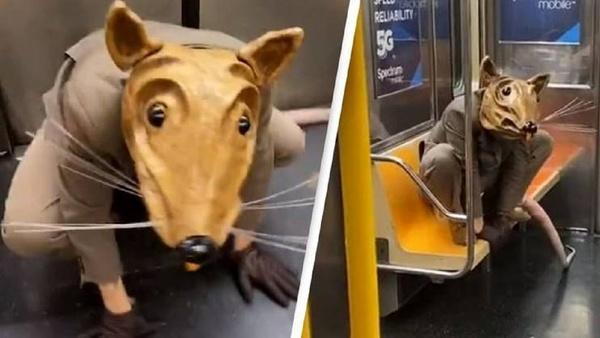 ماسک و رفتار عجیب یک مسافر در مترو