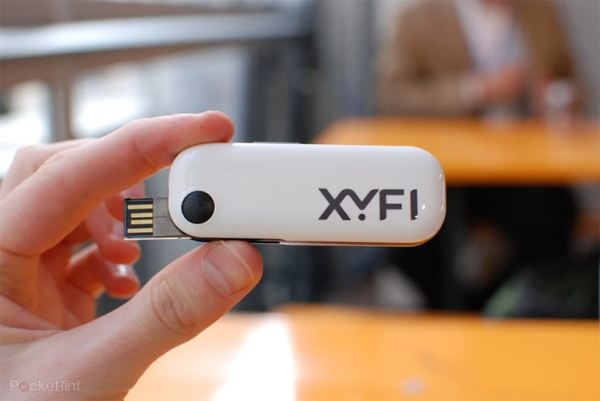 نگاهی به دانگل وای فای آپشن XYFI: کوچکترین هات اسپات قابل حمل جهان با امکاناتی مجذوب کننده